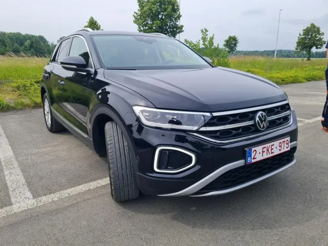 Volkswagen T-ROC 1.5 TSI Style Business 2024