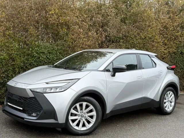 Toyota C-HR 2024